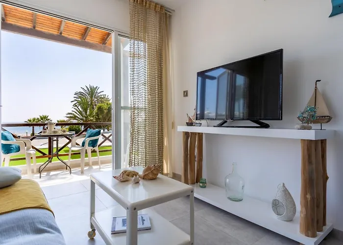 Apartmán Seawaves 1- Bedroom Near Meneou Larnaca