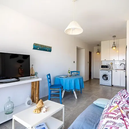 Seawaves 1- Bedroom Near Meneou Apartmán Larnaca
